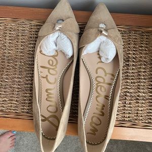 Sam Edelman Raz Flatsin Oatmeal/molten gold